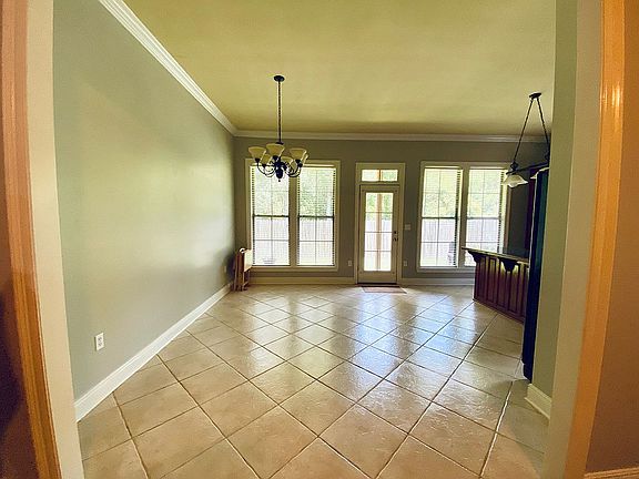 3rd image of 36296 W Pine Grove Ct