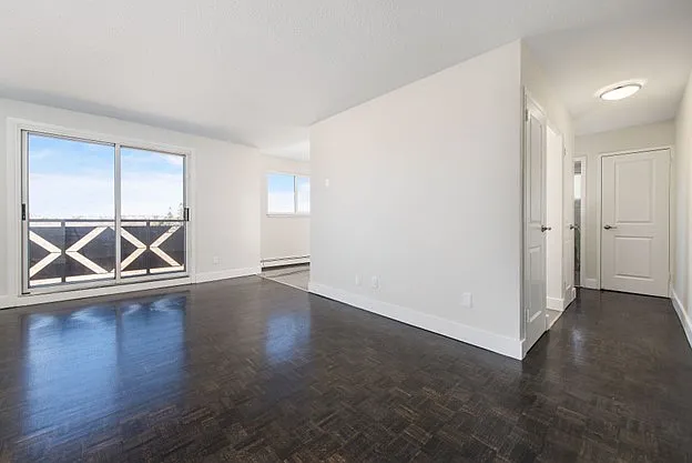 1619 Dufferin St #1625-009 — Photo 6