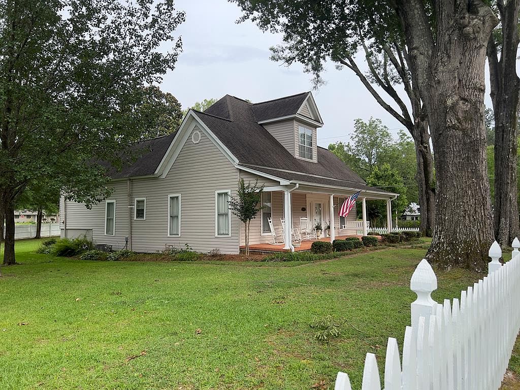 400 N Jackson, Calhoun City, MS 38916 Zillow