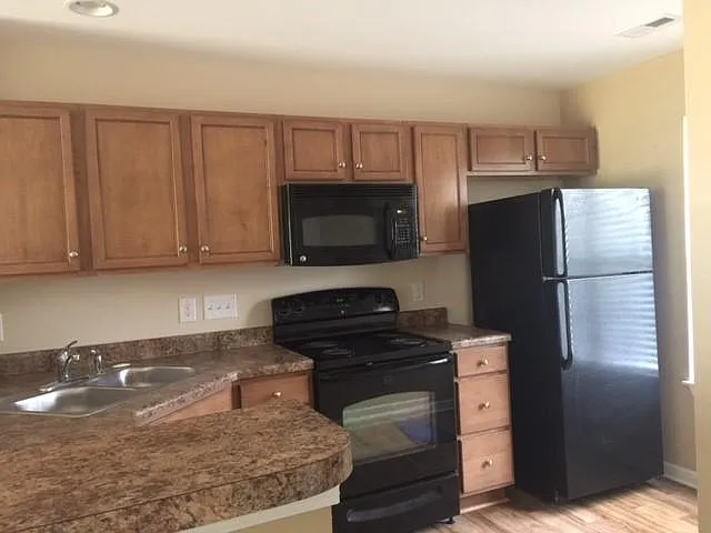 648 Grasswren Way — Photo 2