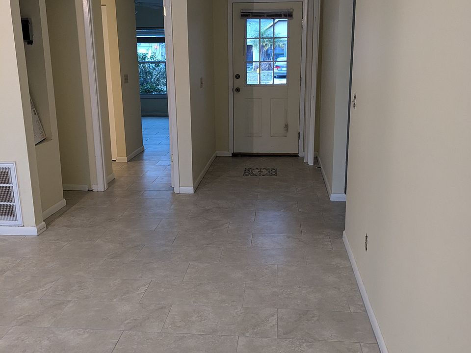 1st image of 6710 Gilda Dr