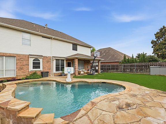 3rd image of 8600 Sterling Trace Cir