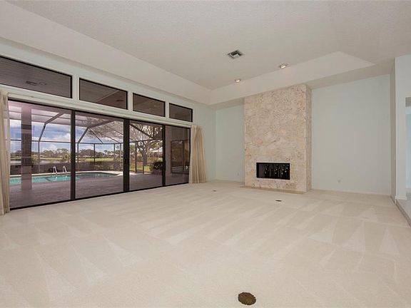 5th image of 1747 SW Thornberry Cir