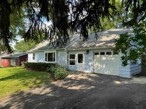 413 Merrill Crest Dr, Madison, WI 53705