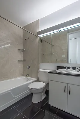 Rented by Solow Realty | media 20