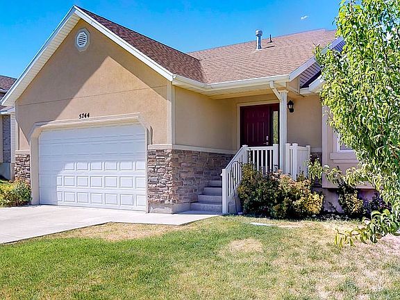 4th image of 5744 Bonica Ln #322