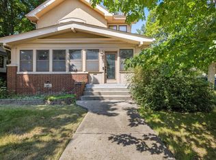 724 Arcadian Ave, Waukesha, WI 53186