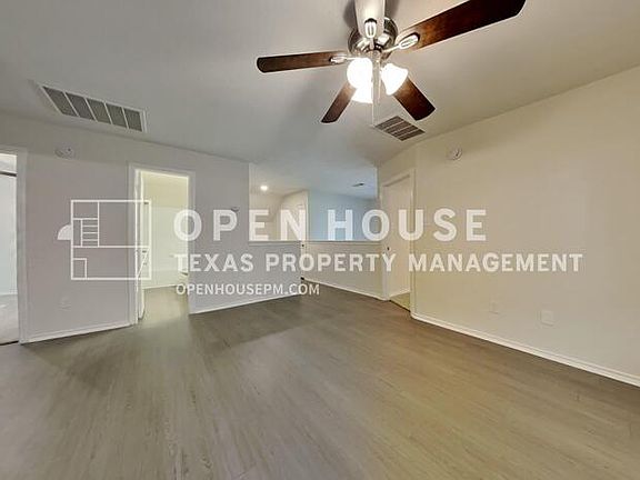 5th image of 18114 Stone Trail Manor Dr