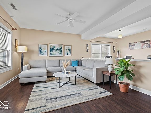 4th image of 19371 Sandbar Dr