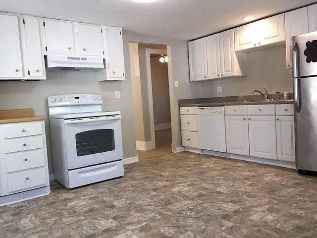 515 Camden Ave — Photo 7