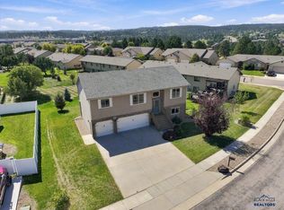 4309 Turnberry Rd, Rapid City, SD 57702