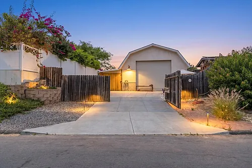 2102 Deerpark Dr Photo 1