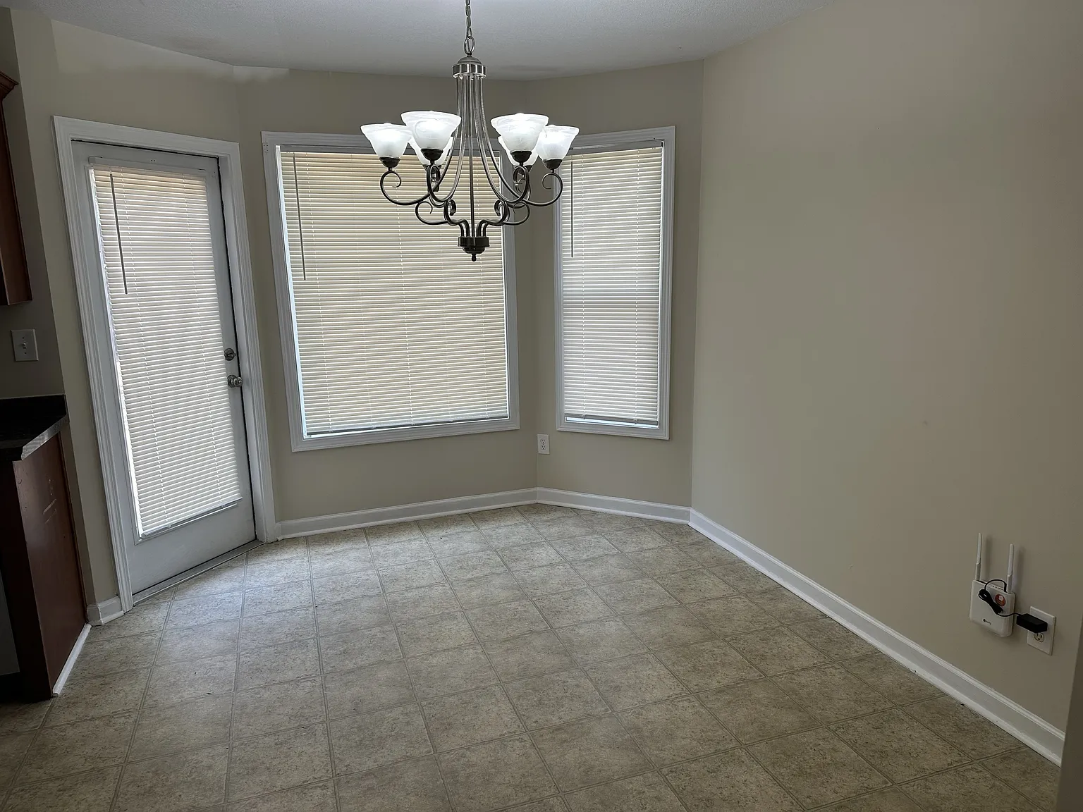 20 Lila Way — Photo 3