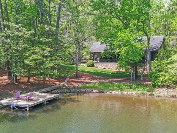 2857 Crow Creek Rd, Lakemont, GA 30552