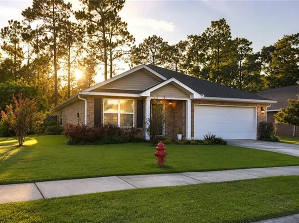 10410 Shetland Dr, Spanish Fort, AL 36527