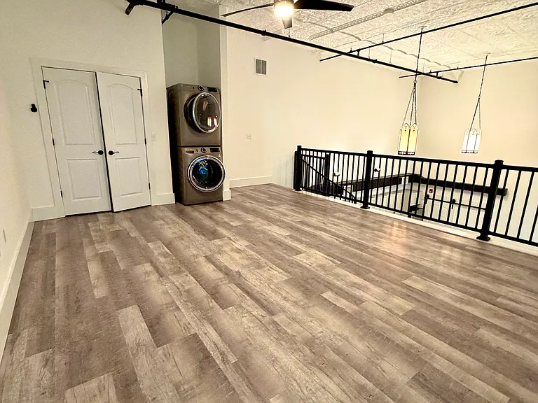 177 Chestnut St #5 — Photo 15