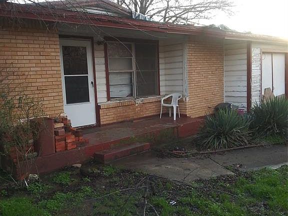 5th image of 4000 Burton Ave