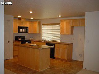 Gas Appliances/Stainless double sink