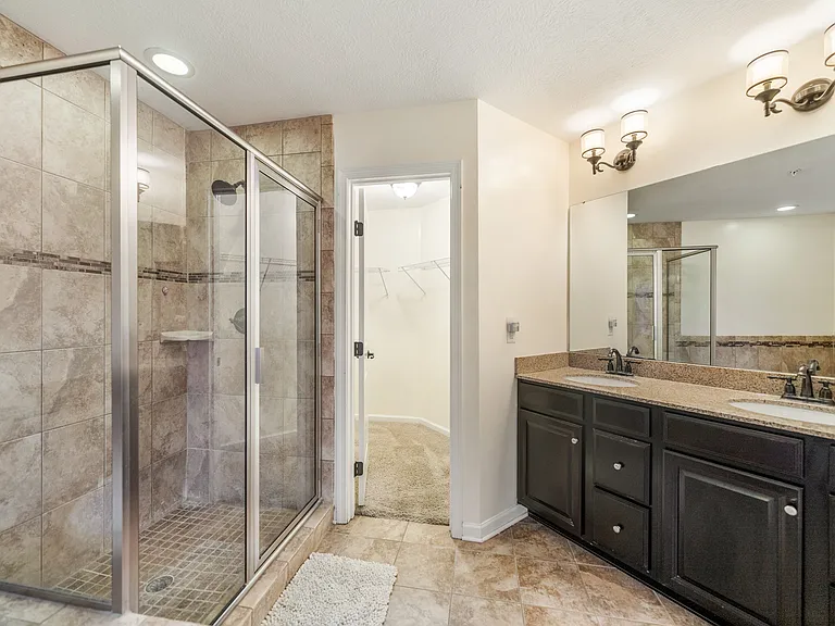 3114 Raintree Dr — Photo 13