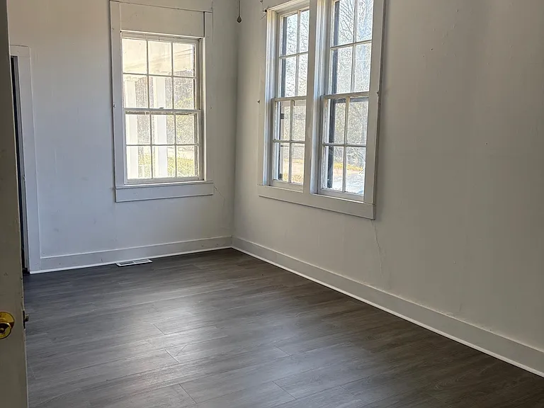 14892 Smith Dr — Photo 5
