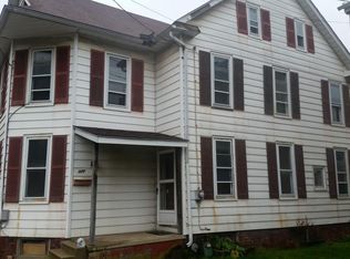 5 Baltimore St, Glen Rock, PA 17327