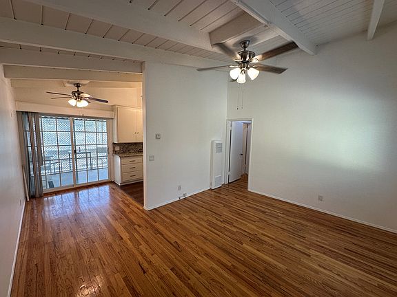 5th image of 1711 Holly Dr #1711