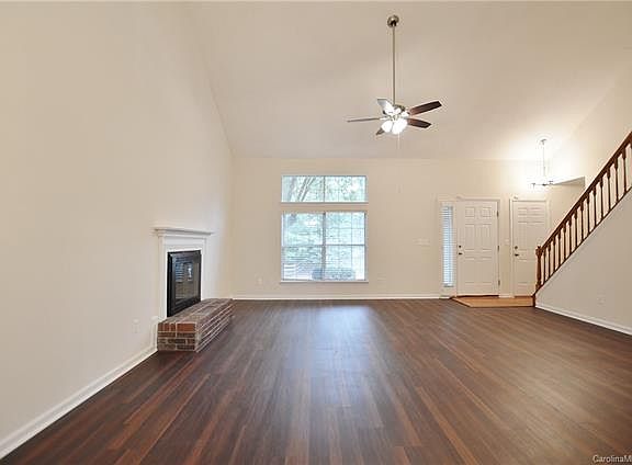 5th image of 3211 Ontario Pl
