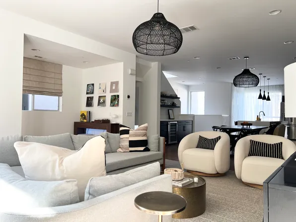 2510 N Via Artis Ave, Los Angeles, CA 90039