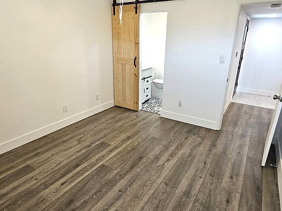 4th image of 6837 S Jentilly Ln