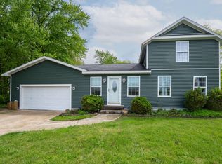 8521 Kephart Ln, Berrien Springs, MI 49103