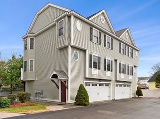 126 Smith St UNIT 2, Lowell, MA 01851