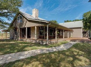 11382 E Us Highway 290, Fredericksburg, TX 78624