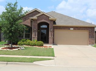 4728 Elkhart Dr, Crowley, TX 76036