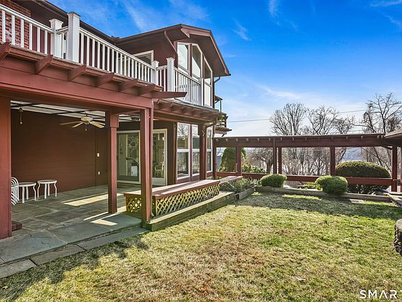 5th image of 31 Mountain View Drive