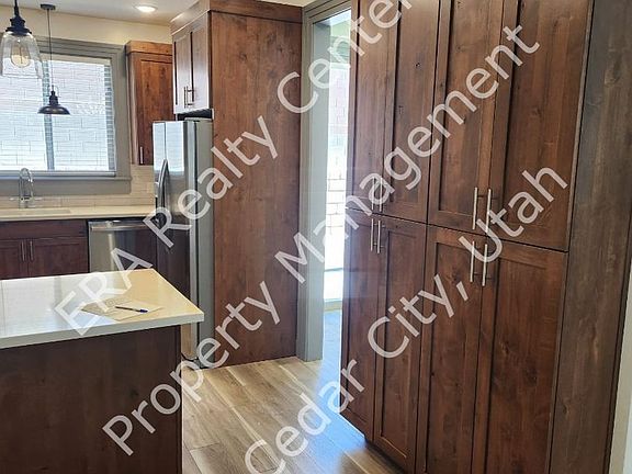 5th image of 2352 W Portal Hill Rd #9