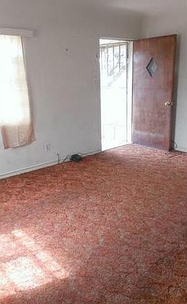 2nd image of 104 Landon Way