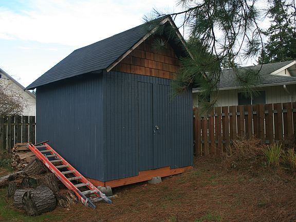 2 story garden shed
