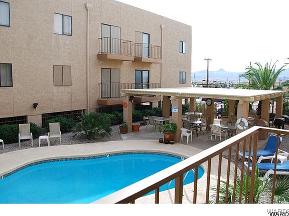 5th image of 2094 Mesquite Ave Unit 121