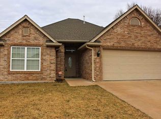 4419 NW Wolf Creek Blvd, Lawton, OK 73505