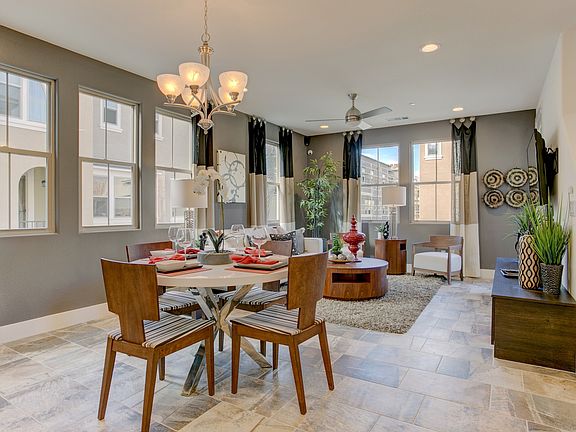 Cozy dining room