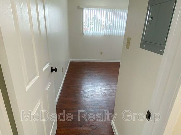 4th image of 1740 North Ave #M