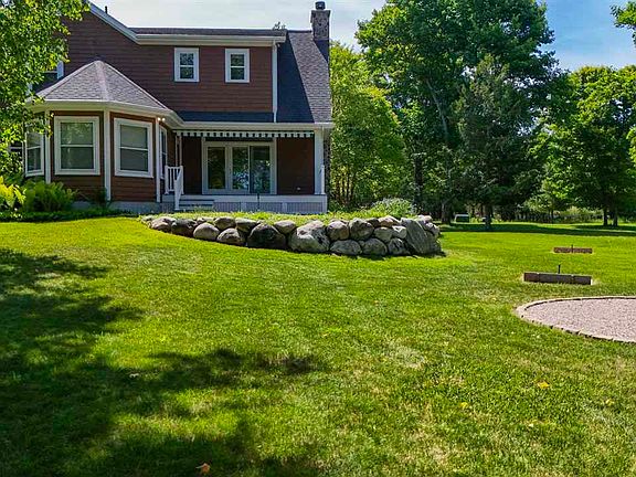 3rd image of 11705 N Stonebridge Dr