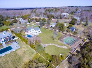 26 Long Springs Rd, Southampton, NY 11968