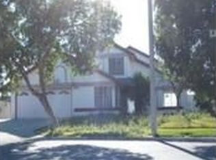 17057 Holguin Ct, Fontana, CA 92336