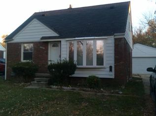 26367 S River Park Dr, Inkster, MI 48141