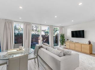 11967 Walnut Ln APT 4, Los Angeles, CA 90025
