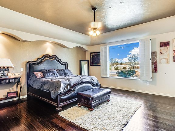 5th image of 3132 Garden Rock Dr