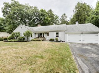 9 Brentwood Dr, Holden, MA 01520