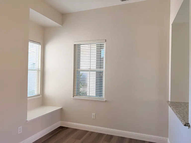 3628 Grand Point Ln — Photo 6