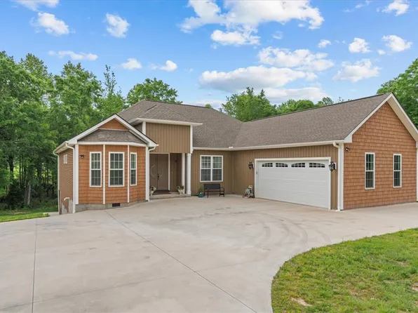 128 Sheila Dr, Williamston, SC 29697